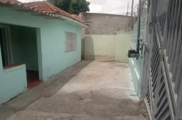  Casa para Locação – Vila Pte. Rasa - Excelente para local de trabalho também