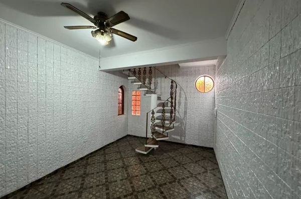 Casa para aluguel, 2 quarto(s),  Jardim Três Marias, São Paulo