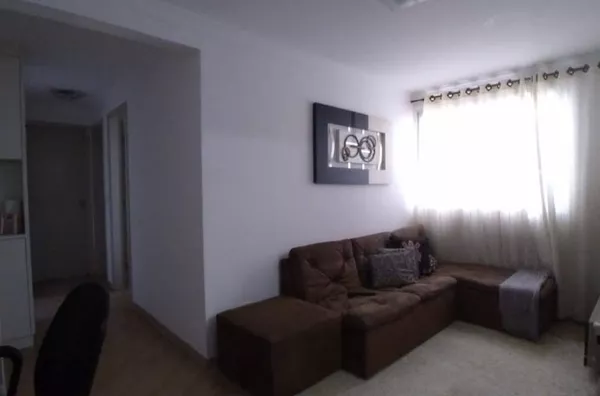 Apartamento 2 dormitórios com garagem 