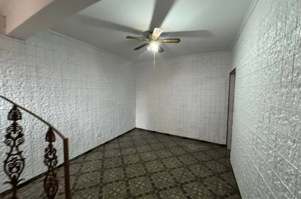 Casa para aluguel, 2 quarto(s),  Jardim Três Marias, São Paulo