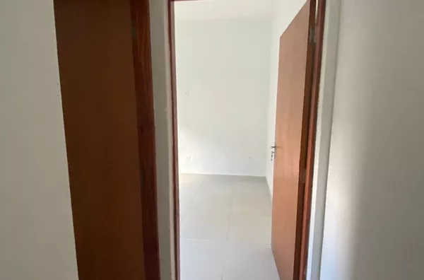 Casa 2 Quartos Próx. Metrô Artur Alvim – Imóvel Novo!