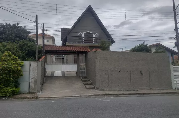 Casa a Venda - 3 Suites - Cidade Nova Arujá