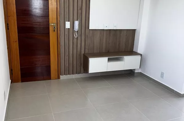  1 Dormitório Próximo ao Metrô Patriarca 