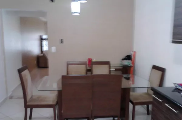 Sobrado para venda,  Jardim Coimbra, com 03 dormitórios, cozinha planejada, banheiro, lavabo, sacada, área de serviço - com vaga para carro.