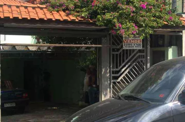 Casa para venda  de 3 dormitórios - Vila Ré