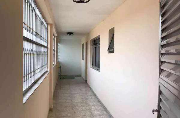 Sobrado com 03 dormitórios - Próximo ao metro Patriarca