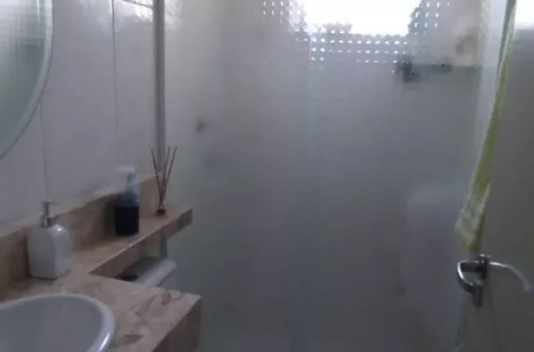 Apartamento 2 dormitórios com garagem 