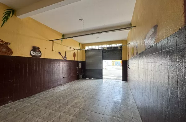 Salão comercial com 73m², ótima localização - Foto 4