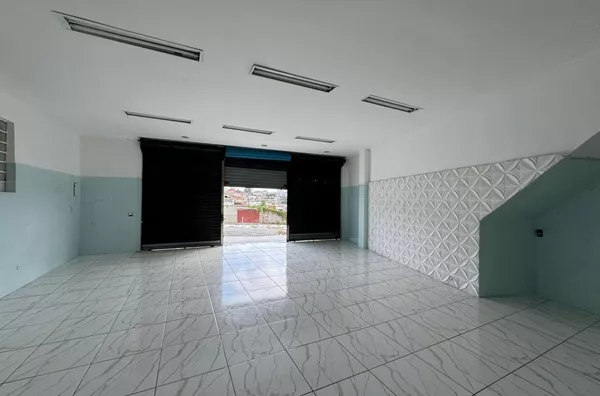 Salão comercial, ótima localização, facil acesso aos pontos de ônibus e estacionamento. - Foto 6