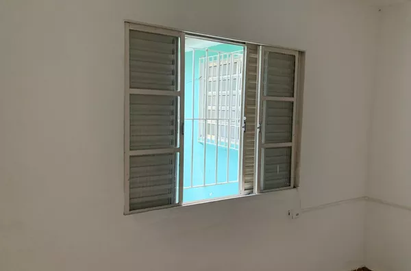 CASAS para aluguel Parque das Paineiras SP