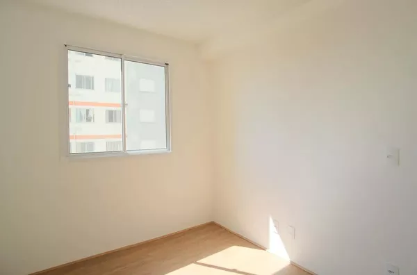Apartamento Novo com Sacada – 5 min da Estação Penha