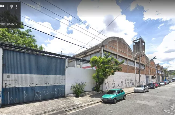Imóvel 10.000m² de Terreno com 5000m² de Galpão