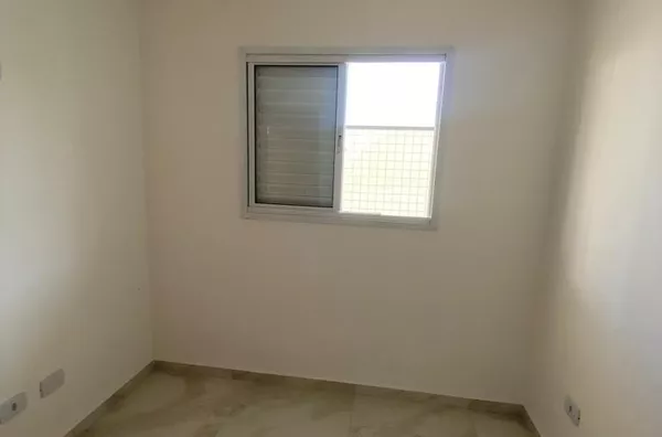 Apartamentos Novos - 2 Dormitórios, sala, cozinha, banheiro e área de serviço - Muito bem localizado!