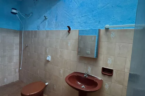 Casa para locação, com 1 vaga e 2 dormitórios 