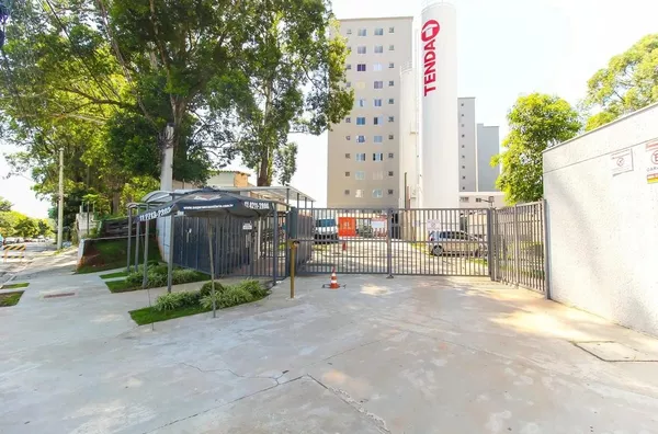 Apartamento com 02 dormitórios em Itaquera, com fácil acesso aos pontos de ônibus.