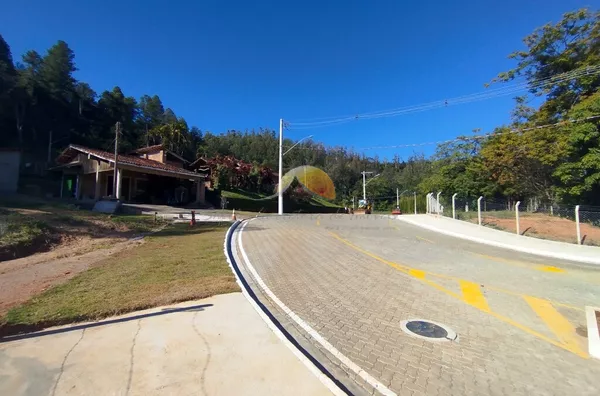 EXCELENTES TERRENOS À VENDA NO DONA FLORA
