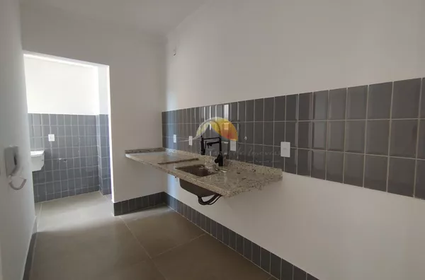 VENDO ÓTIMO APARTAMENTO NO BAIRRO CRUZEIRO