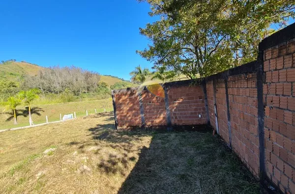 VENDE-SE TERRENO PRÓXIMO A ITAJUBÁ