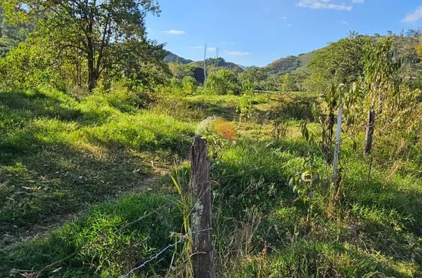 ALUGO TERRENO NO BAIRRO VARGINHA