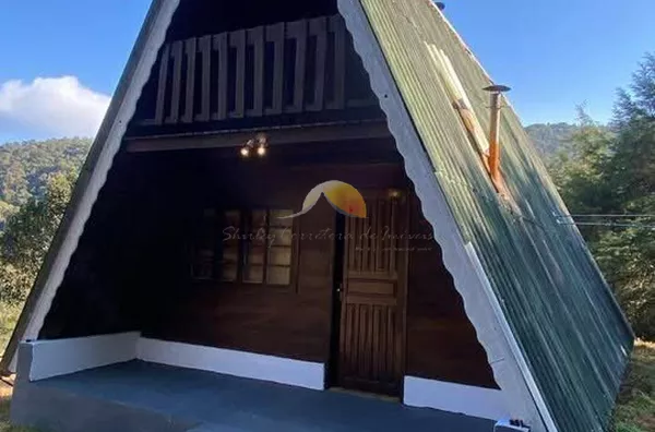 CHALE PARA VENDA EM DELFIM MOREIRA