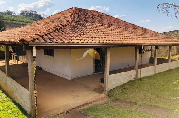 VENDE-SE CHÁCARA EM PIRANGUINHO