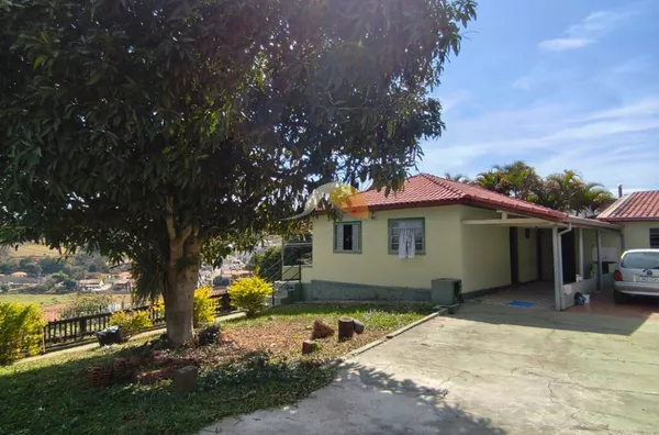 VENDO ÓTIMA CASA EM PIRANGUINHO!