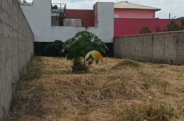 VENDO EXCELENTE TERRENO EM PIRANGUÇU!