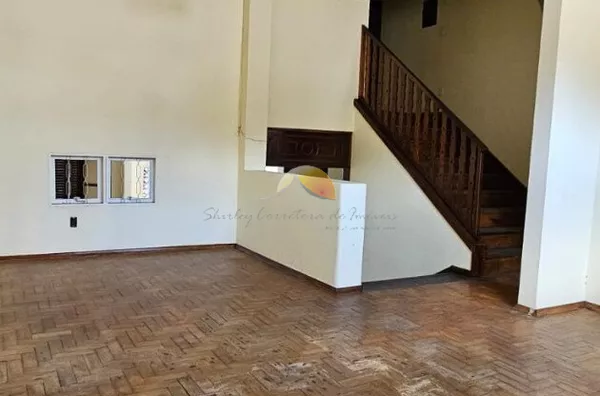 VENDO EXCELENTE CASA NA AVENIDA BPS!