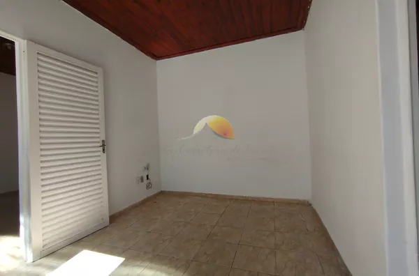 ALUGO CASA NO BAIRRO MORRO CHIC