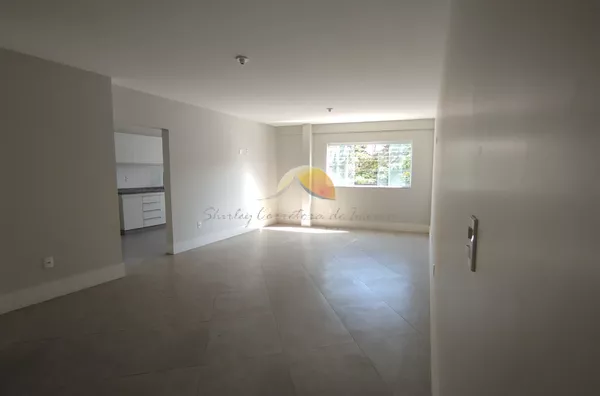 VENDO ÓTIMO APARTAMENTO NO BAIRRO PORTO VELHO