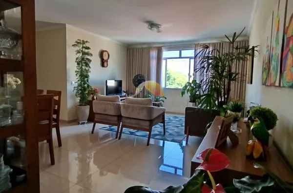 VENDO ÓTIMO APARTAMENTO NO BAIRRO VARGINHA 