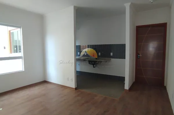 VENDO ÓTIMO APARTAMENTO NO BAIRRO CRUZEIRO