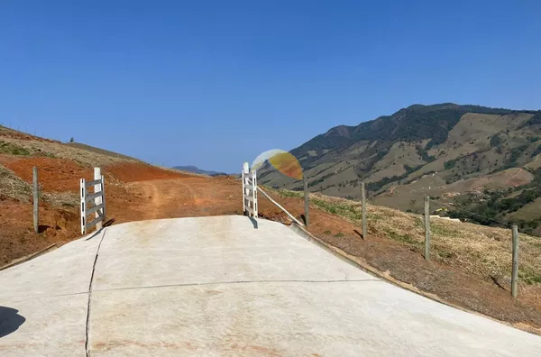 VENDO EXCELENTE CHÁCARA EM DELFIM MOREIRA!