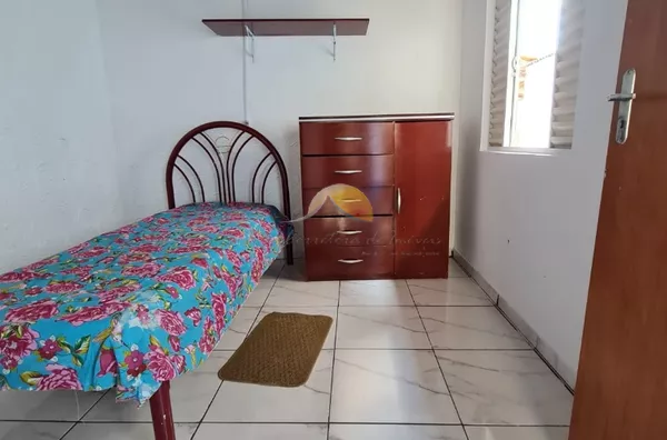 ALUGA-SE SUÍTE NO BAIRRO VARGINHA