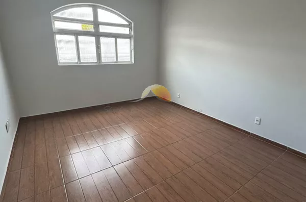 ALUGO EXCELENTE APARTAMENTO NO BAIRRO SÃO VICENTE!