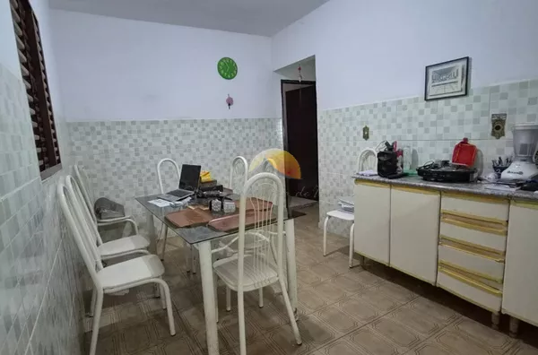 VENDO ÓTIMA CASA NO BAIRRO VILA ISABEL!