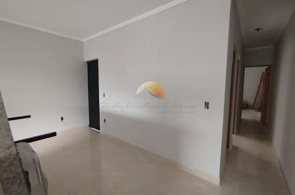 VENDO EXCELENTE CASA NO BAIRRO SANTA TEREZINHA