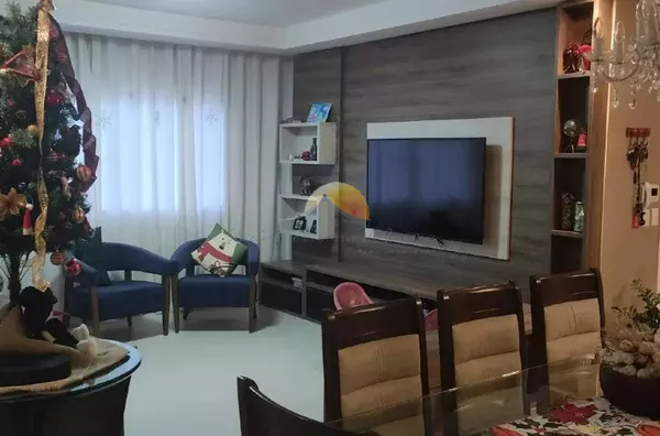 VENDO EXCELENTE CASA EM PIRANGUINHO!