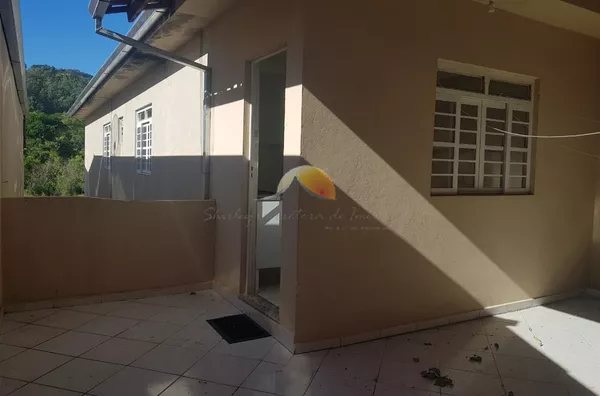 ALUGO ÓTIMA CASA NO BAIRRO NOSSA SENHORA DE FÁTIMA!