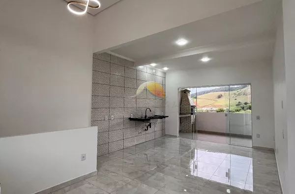 VENDO CASA ESPETACULAR NO JARDIM CALIFORNIA!