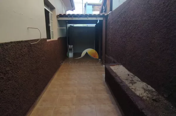 ALUGO, VENDO OU TROCO ÓTIMA CASA NO BAIRRO VARGINHA! - Foto 14