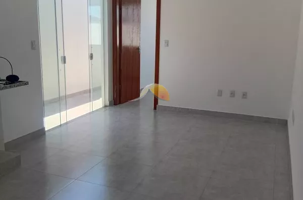 VENDO EXCELENTE CASA NO BAIRRO COLINA VERDE 