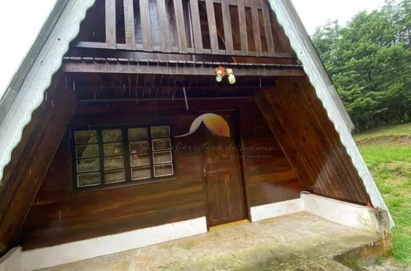 CHALE PARA VENDA EM DELFIM MOREIRA