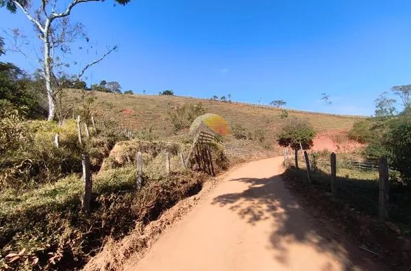VENDO ÓTIMO TERRENO EM DELFIM MOREIRA!
