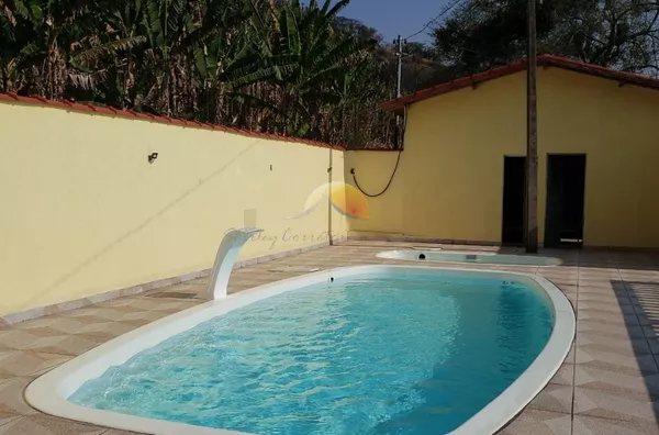 VENDO ÓTIMA CHÁCARA EM SÃO JOSÉ DO ALEGRE