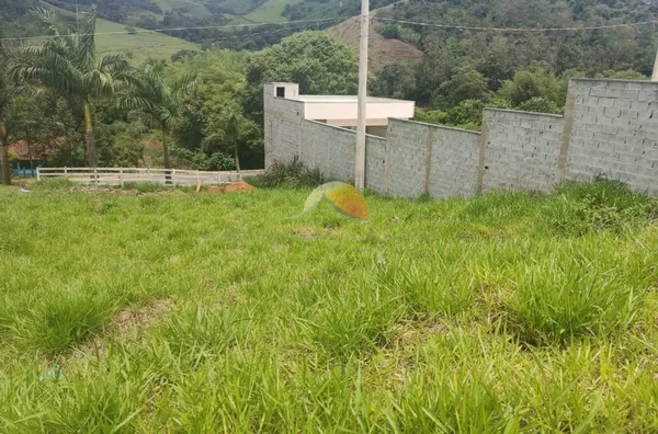VENDO EXCELENTE LOTE NO BAIRRO JURU!
