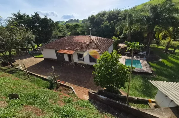 VENDO EXCELENTE SÍTIO NO BAIRRO PONTE ALTA EM SÃO JOSÉ DO ALEGRE! - Foto 1