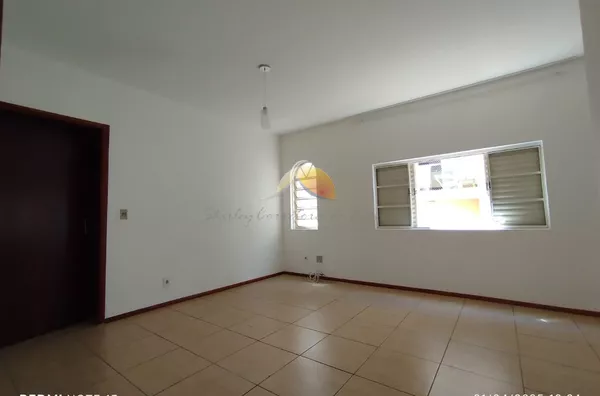 VENDO OU ALUGO ÓTIMO APARTAMENTO NA VARGINHA!