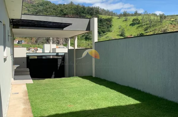 VENDO ÓTIMA CASA NO BAIRRO NOSSA SENHORA DE FÁTIMA!