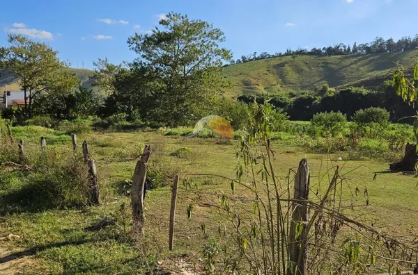 ALUGO TERRENO NO BAIRRO VARGINHA